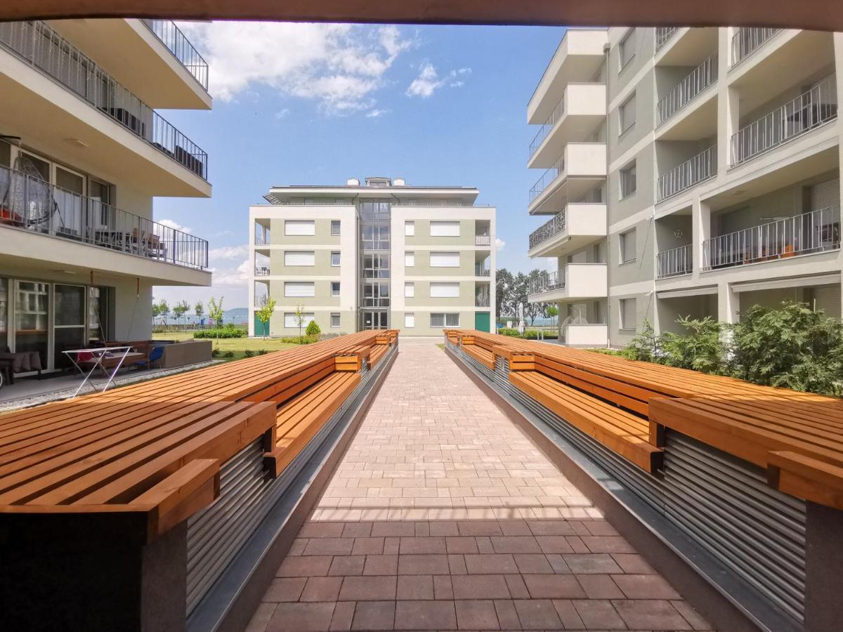 Vizpart Honved Apartman Balatonlelle Zewnętrze zdjęcie